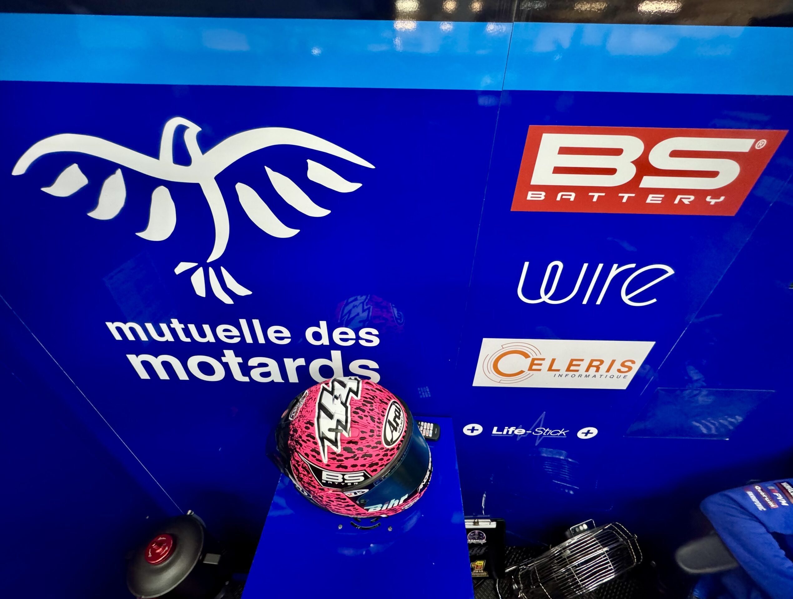 694-wsbk-estoril-box-photo-gmt94_54858428213_o