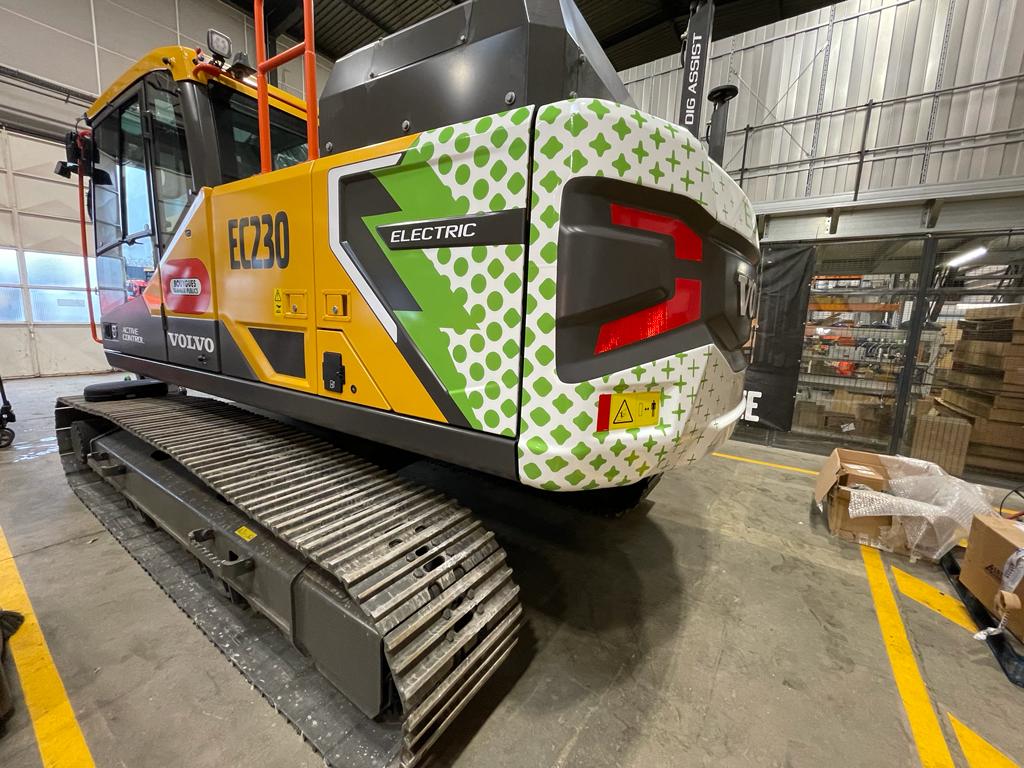 7efe7aa4-7e7f-4851-ac4c-21914f232b5c